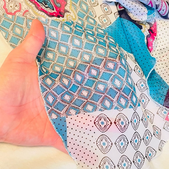 Sheer FANG blouse jr size M (fits like womens  small) - Picture 9 of 11